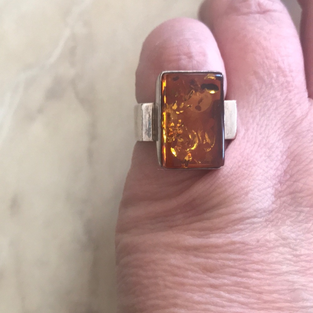 Amber Rectangular Silver Ring - image 5